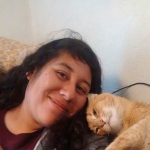 Meet your Posher, Idalia